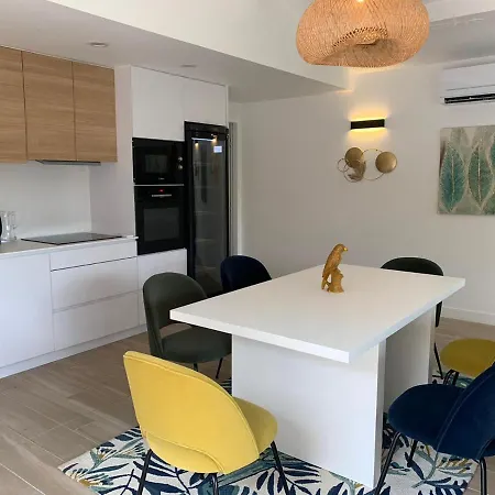 Magnifique Avec Piscine Au Coeur Des Vignes Villa Cogolin