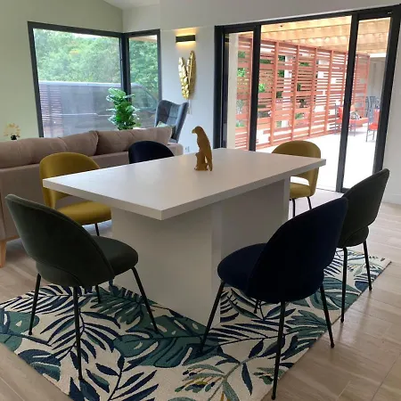 Magnifique Avec Piscine Au Coeur Des Vignes