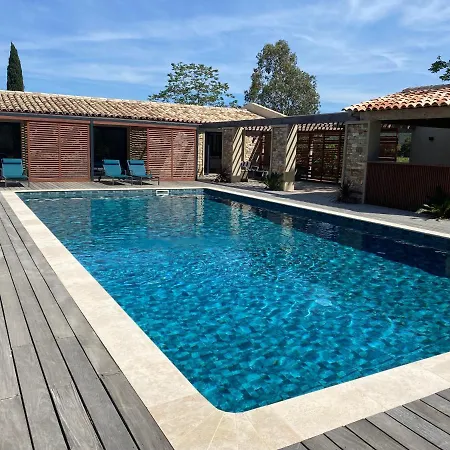 Magnifique Avec Piscine Au Coeur Des Vignes Villa Cogolin